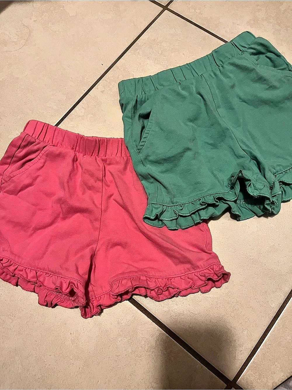 Kids Ruffle Trim Shorts 2-Piece Set